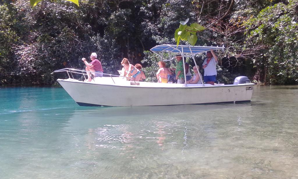 San San Tropez Hotel Port Antonio Exterior foto
